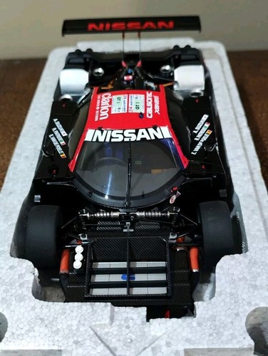 AUTOart Signature 1:18 Nissan R390 GT1 #22 LEMANS 1997
