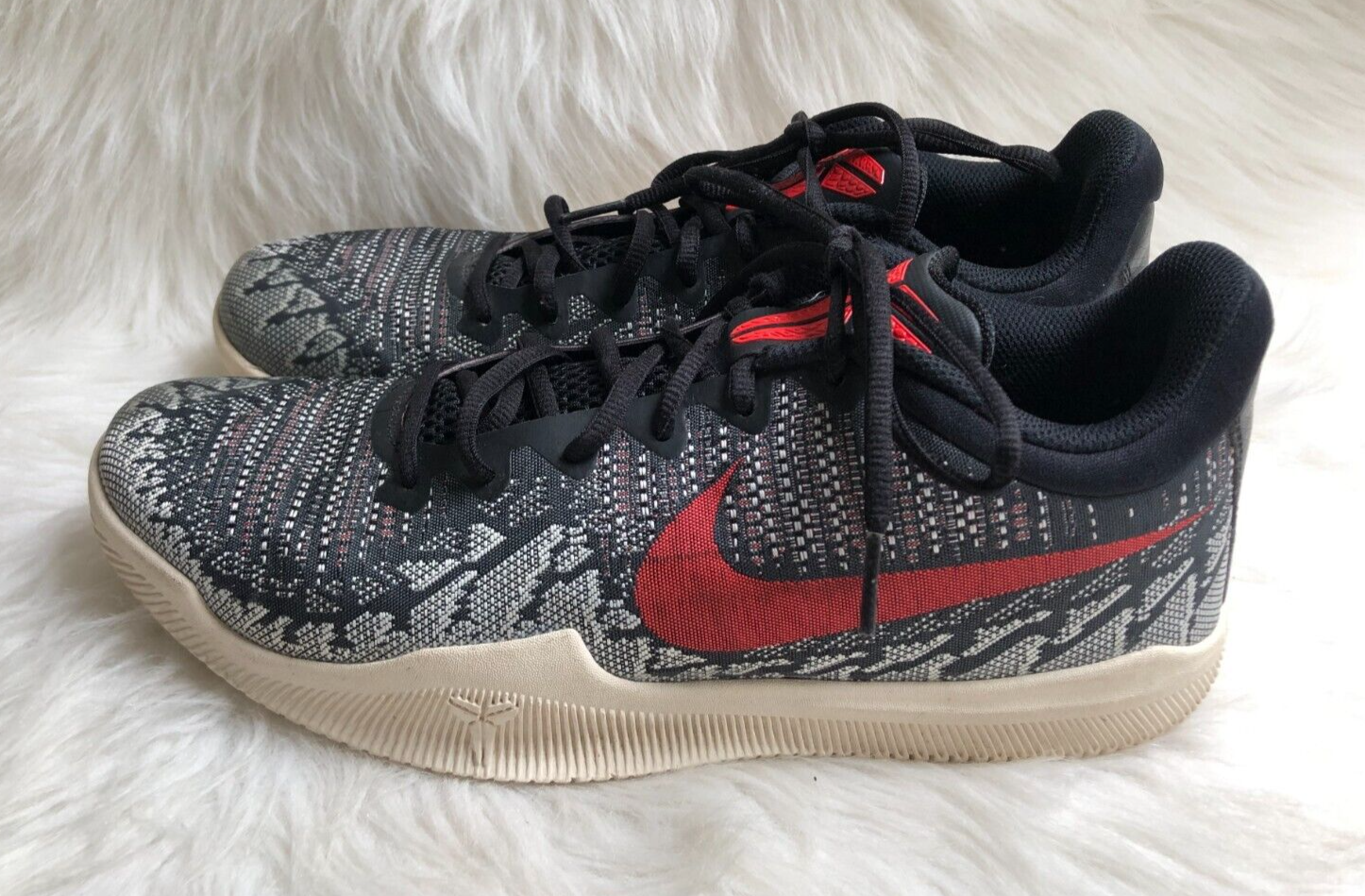 コービー マンバレイジ Kobe Mamba Rage【本日限定価格】 NIKE KOBE MAMBA RAGE GRINCH ELECTRIC GREEN BLACK RED 908972