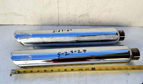 Harley Vance & Hines Twin Slash Mufflers D746RC | Chrome