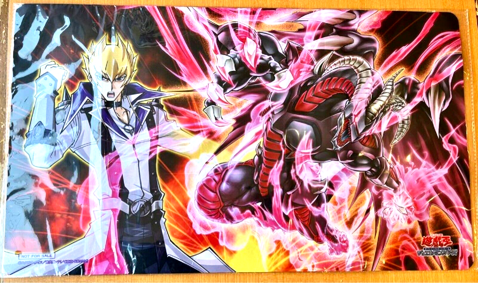 遊戯王　プレイマット　レッド Amazon.co.jp: 真紅き魂 デュエルフィールド プレイマット 遊 戯