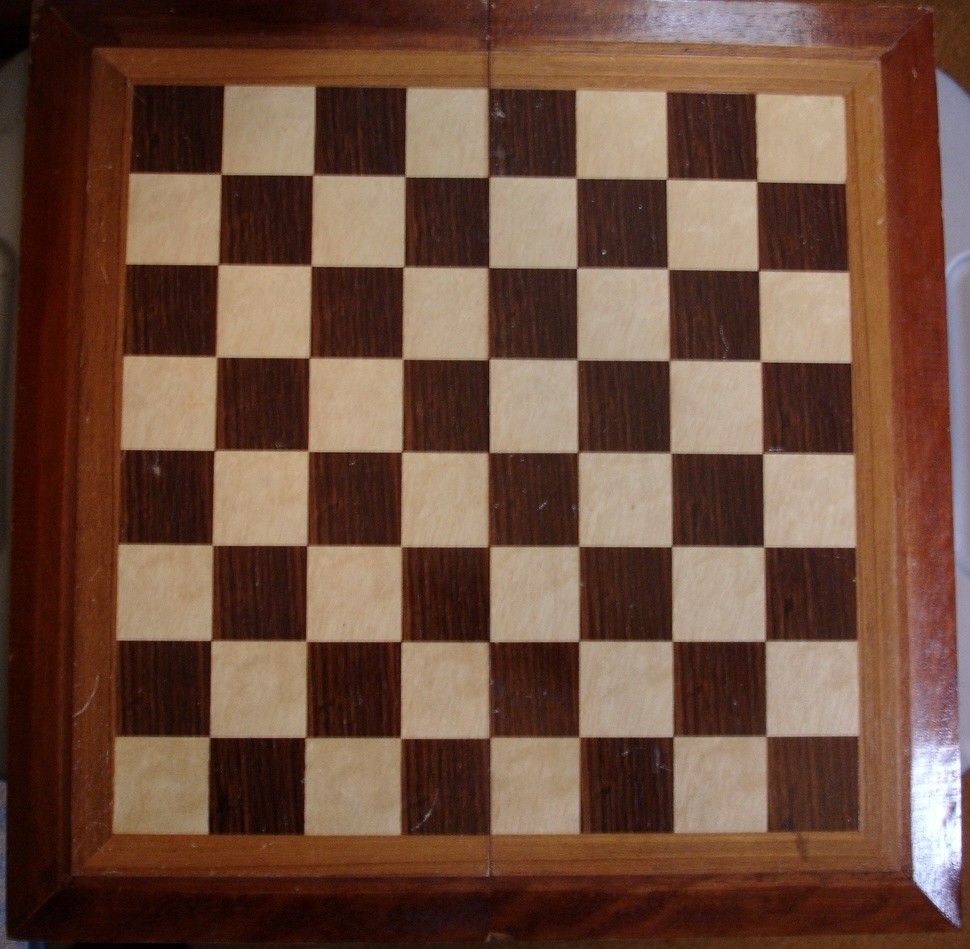 Cardinal Tapered Wooden Chess Cabinet Set Weighted Wooden Playing Pieces In Box