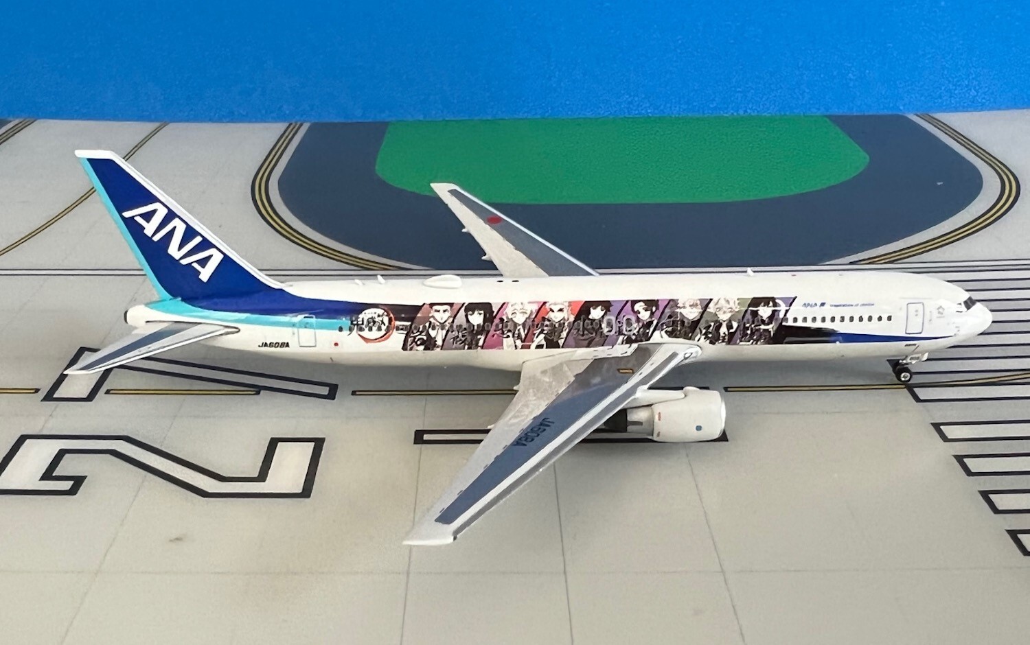ANA-All Nippon Boeing 767-300ER JA608A Demon Slayer 1/400