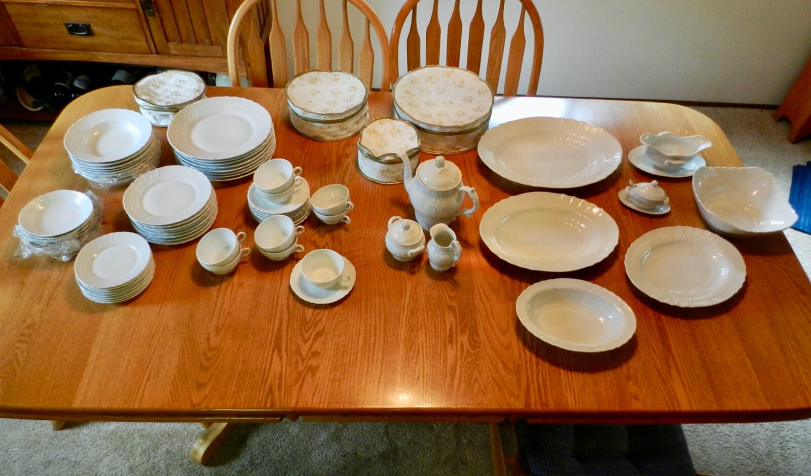 Vintage Richard Ginori Vecchio China Set, Bianco White [67