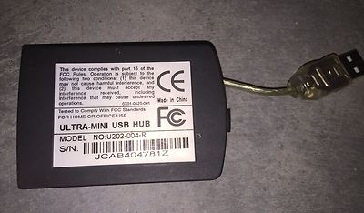 Tripp Lite Ultra-Mini (U202004R) 4-Ports External Hub