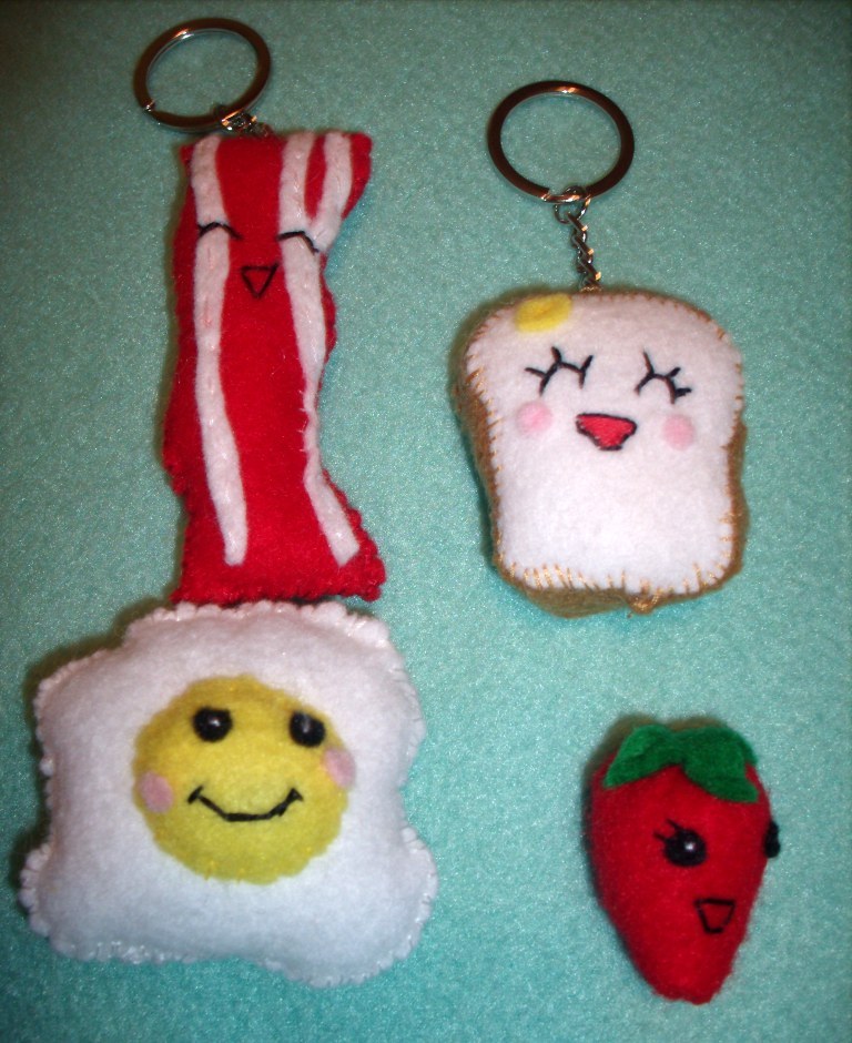 Lot of 6 mini food plush/keychain: egg, bacon, cookie, carrot, toast, strawberry