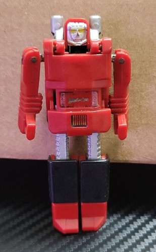 VINTAGE 1983 GOBOTS SCOOTER MR-16 POPY DS TRANSFORMER LOOSE VINTAGE 1983 GOBOTS SCOOTER MR-16 POPY DS TRANSFORMER LOOSE