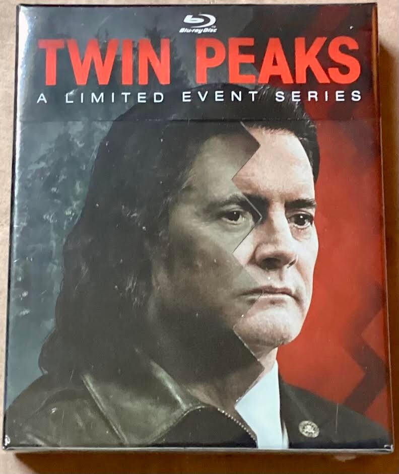 海外輸入盤　Twin Peaks:Blu-ray-BOX(全8枚組) ゆ135 海外輸入盤 Twin Peaks:Blu-ray-BOX(全8枚組) ゆ135 - メルカリ