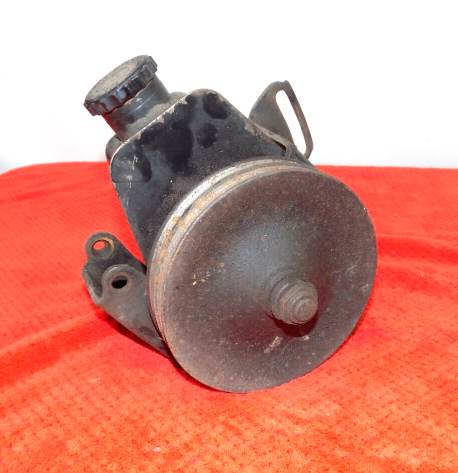 1969 Camaro Power Steering Pump & Brackets 3941107 DE 327 350 SBC 1969 Camaro Power Steering Pump & Brackets 3941107 DE 327 350 SBC