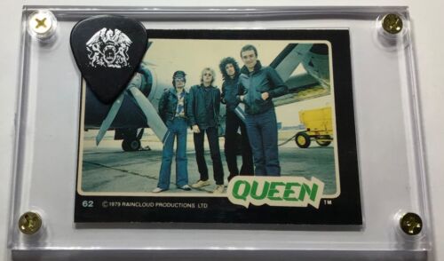 Vintage Queen Group 1979 Donruss card #62 +authentic Brian guitar pick display!