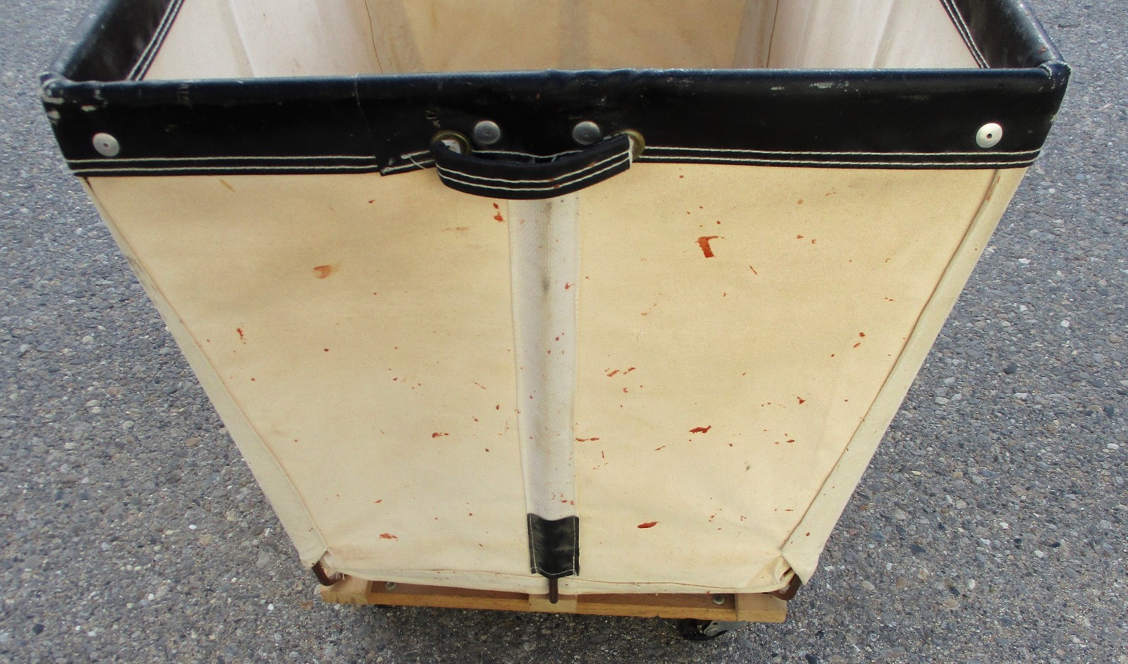 ROYAL LAUNDRY BASKET TRUCK CANVAS LINER 36