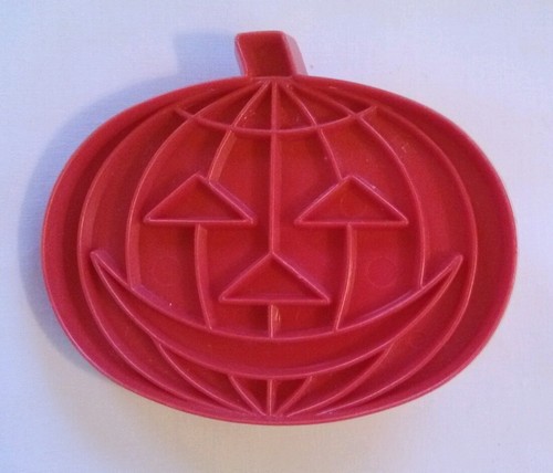 7 Vintage Lovely Red Plastic Holiday Cookie Cutters~ High Quality!!