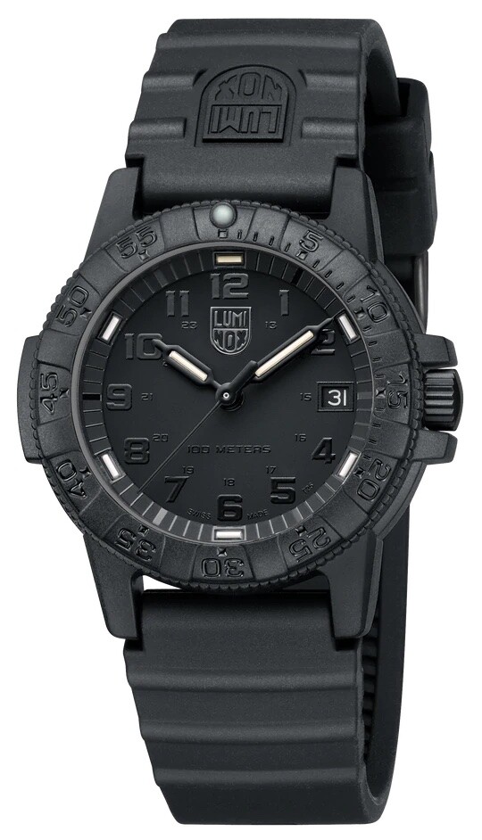 Pre-owned Luminox Xs.0301.bo.l Leatherback Sea Turtle Blackout Carbonox Quartz Men's Watch