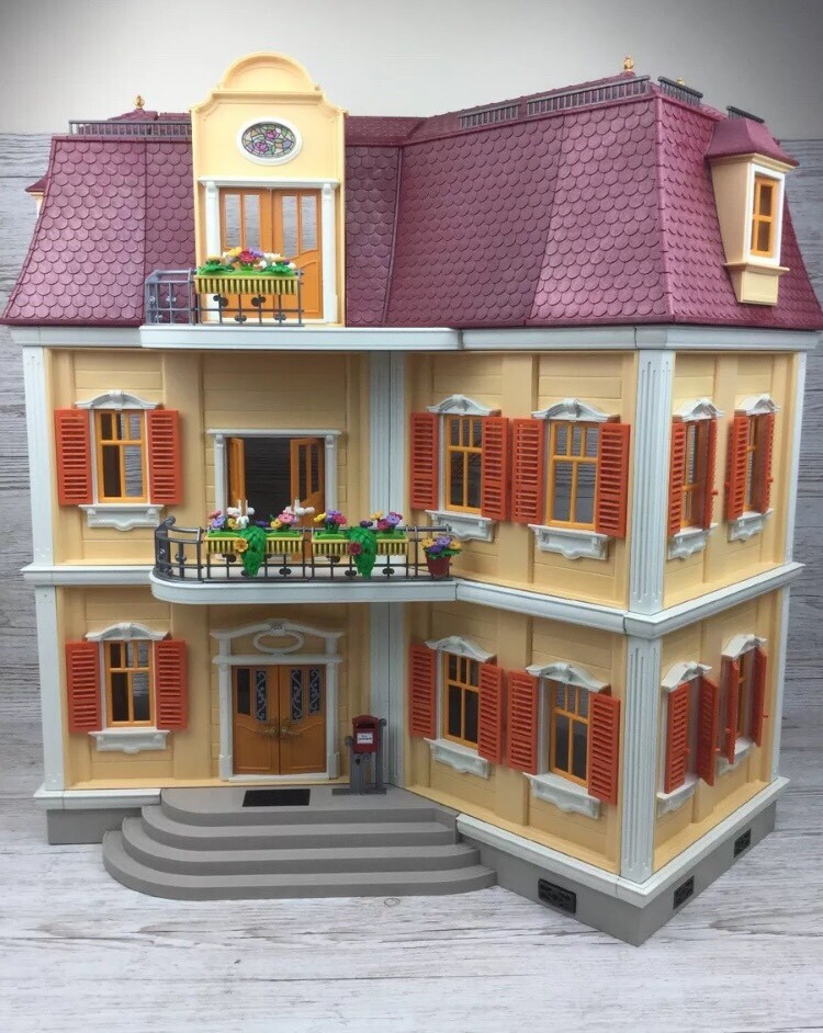 Playmobil GRAND MANSION Vintage 3 storey doll house + Figures and