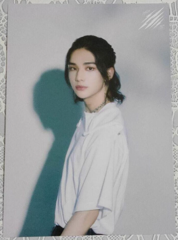 Stray Kids Hyunjin scars タワレコB賞 Stray Kids Hyunjin Scars Thunderous Official Photocard A,B,C