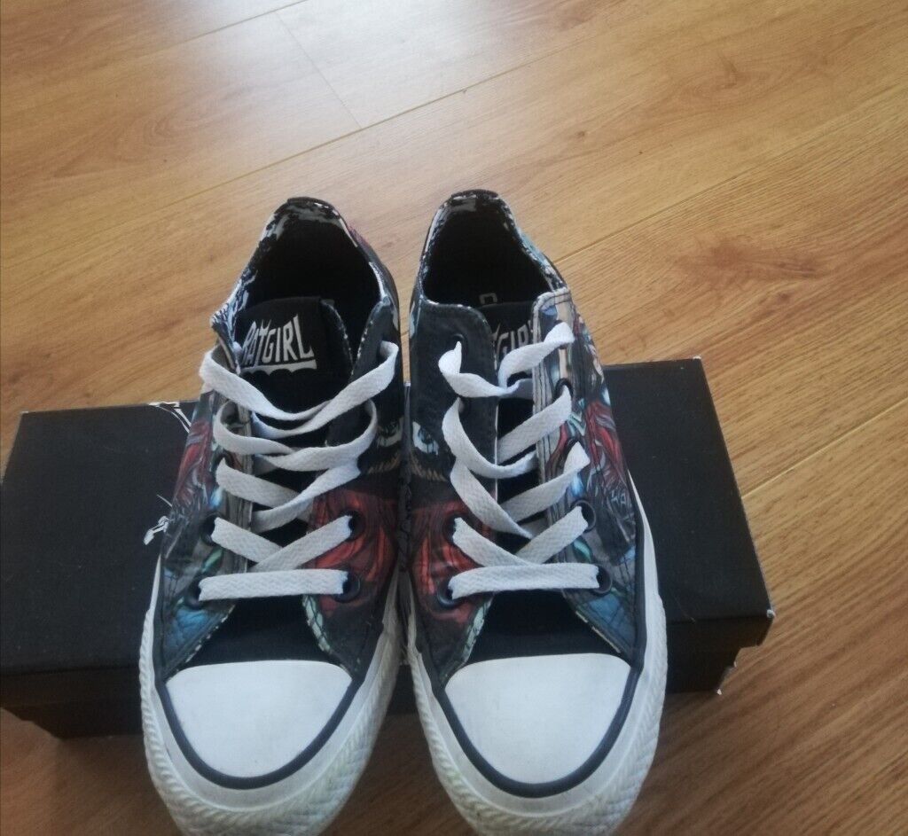 batgirl converse uk