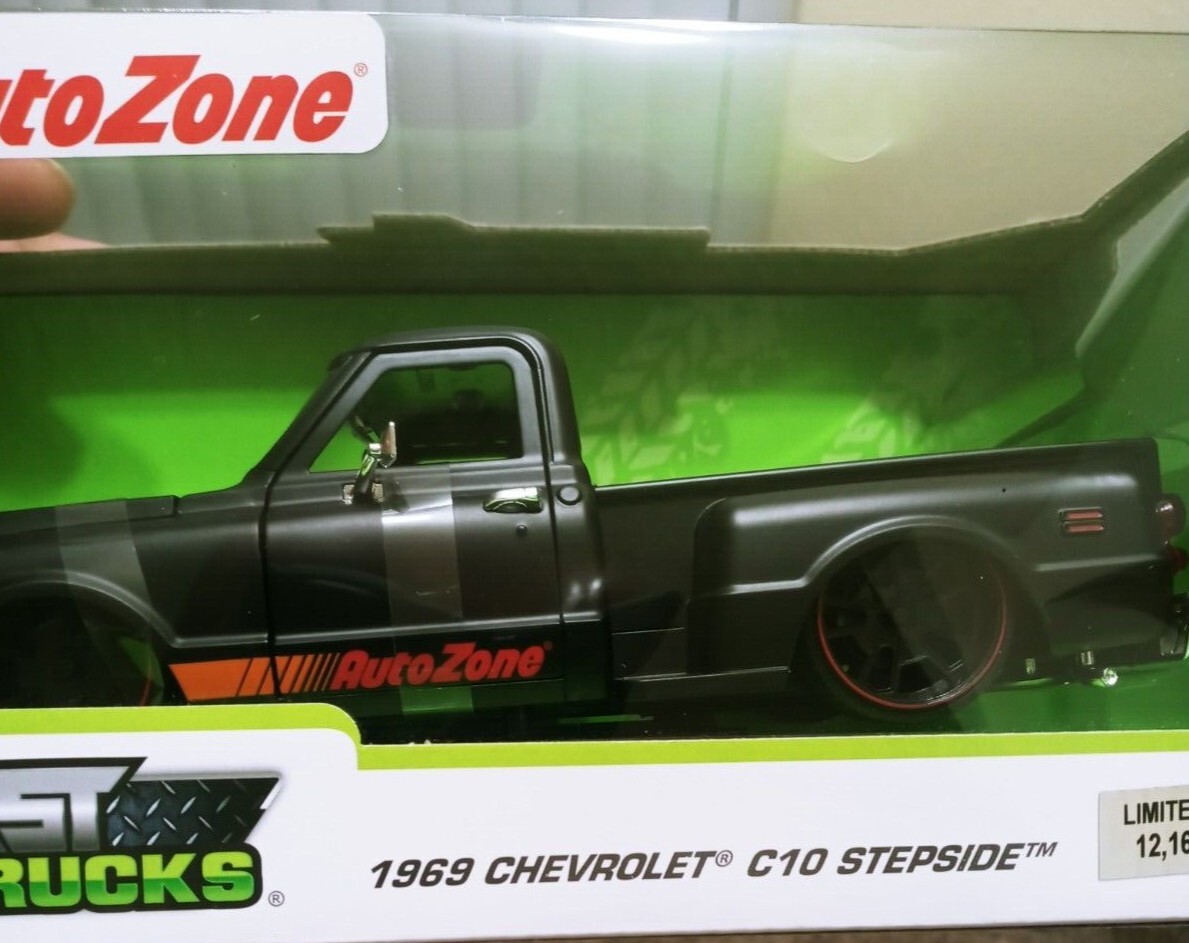 JadaToys 1/24 1969 シェビーC-10 Jada Toys Just Trucks 1969 Chevrolet C10 Stepside Autozone