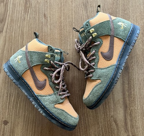 Nike SB Dunk High Pass port Work Boot DO6119-300 Men size 9.5 Great Condition