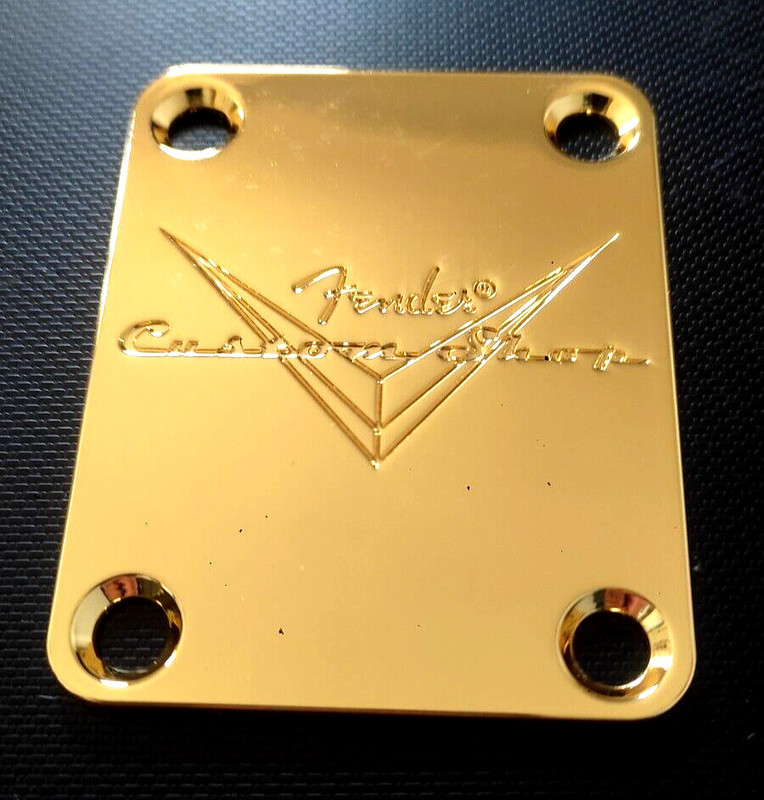 Neck Plate Fender Custom Shop Gold /Without Series Number /Sans Numero De Serie