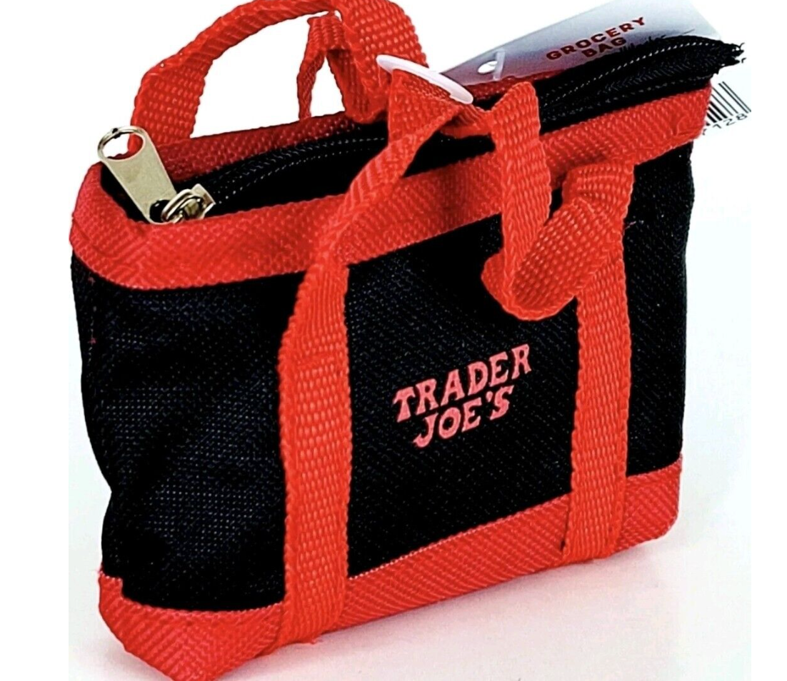 TRADER JOE'S 人気ミニバッグセット トレジョ大人気ミニクーラー・再入荷3日目。 | Crazy Cat Lady