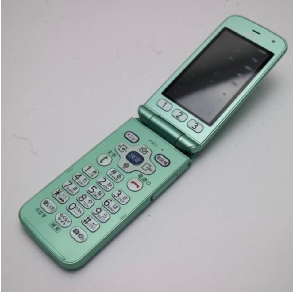 Fujitsu F-02J Green FLIP PHONE UNLOCKED JAPAN ANDROID