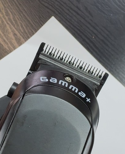 Gamma+ BOOSTED Hair Clipper. With 3 covers included. Italian