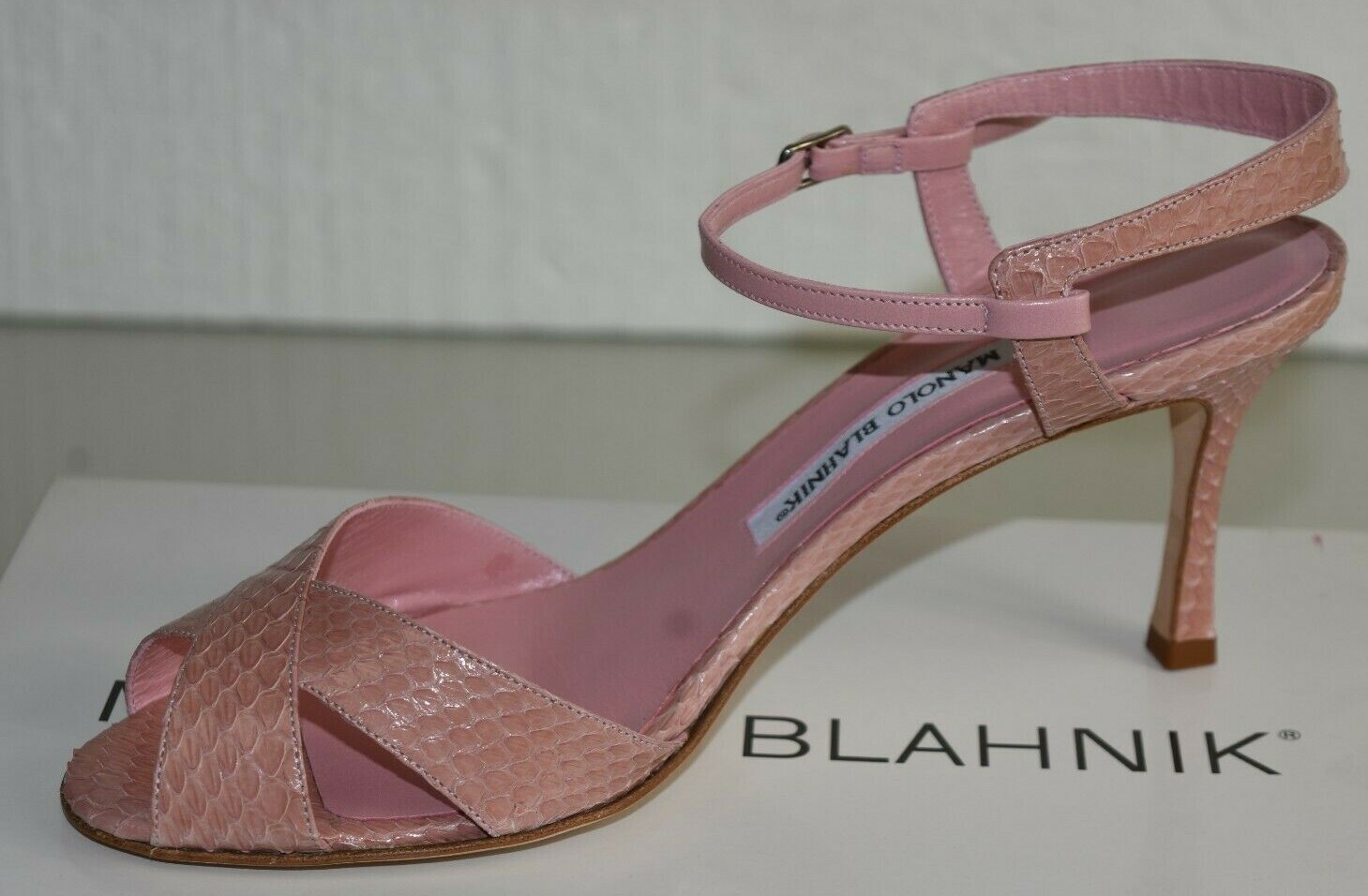 Pre-owned Manolo Blahnik $1345  Elmyrina Sandals Exotic Snake Pink Python Heel Shoes 40