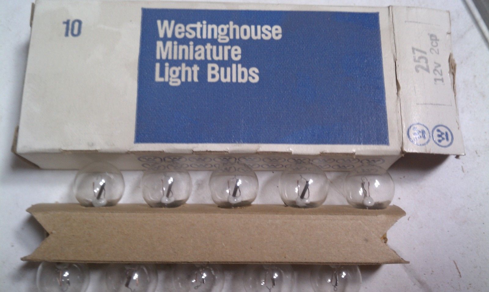 Westinghouse вспышка освещение