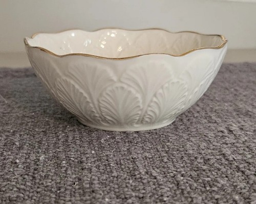 LENOX コンポート皿 24K BEL-CANTO COMPOTE GOLD LENOX コンポート皿 24K BEL-CANTO COMPOTE GOLD