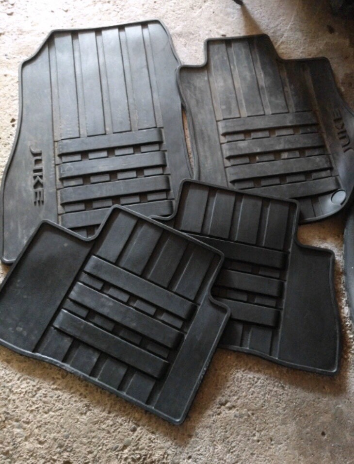 Nissan Juke genuine rubber mats in Perth, Perth and Kinross Gumtree
