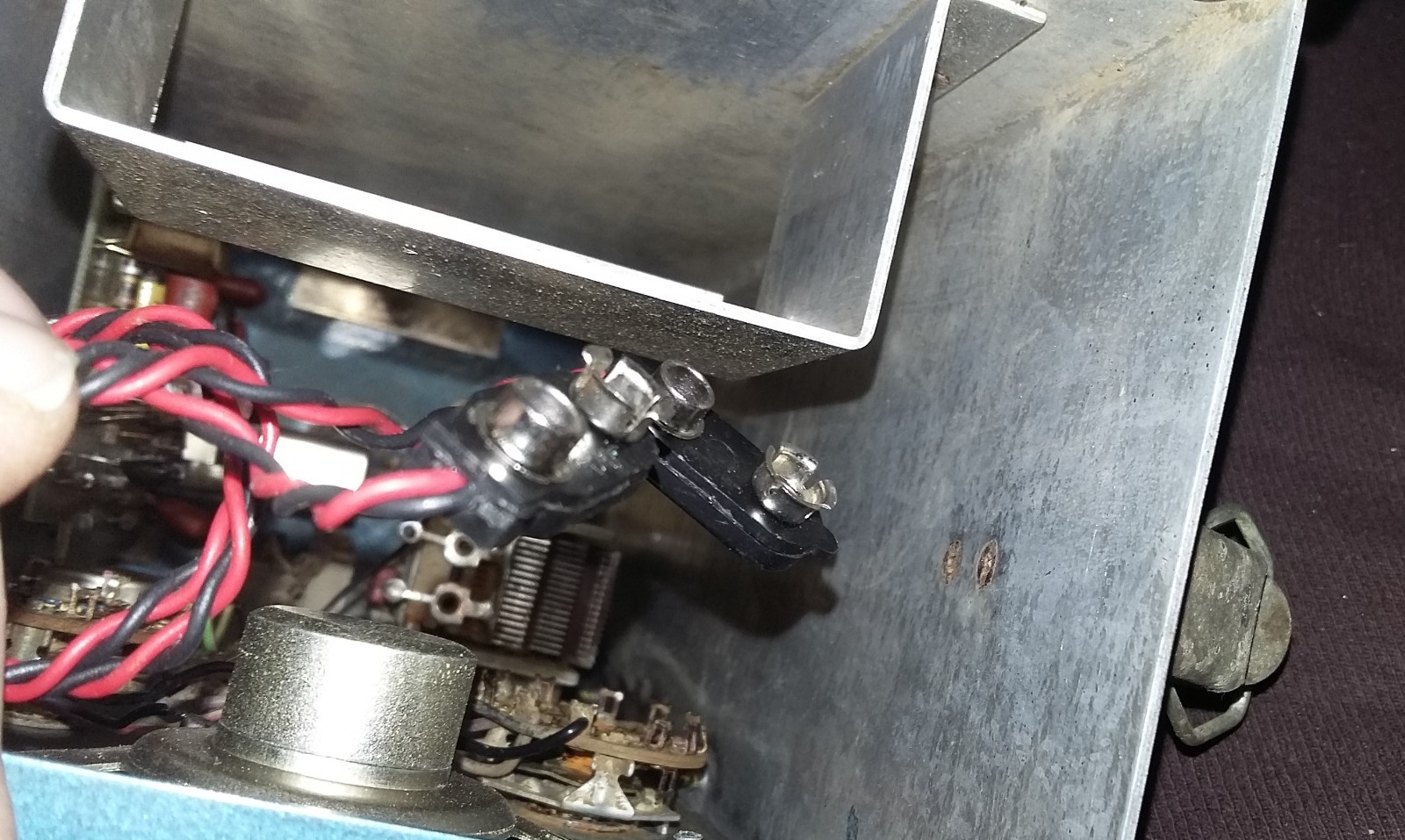 Whites-Electronics-Goldmaster-Metal-Detector-Vintage-63TMineral-Finder