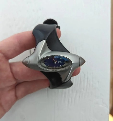 Oakley Torpedo Watch Stainless Steel Blue Rubber Unobtanium RARE