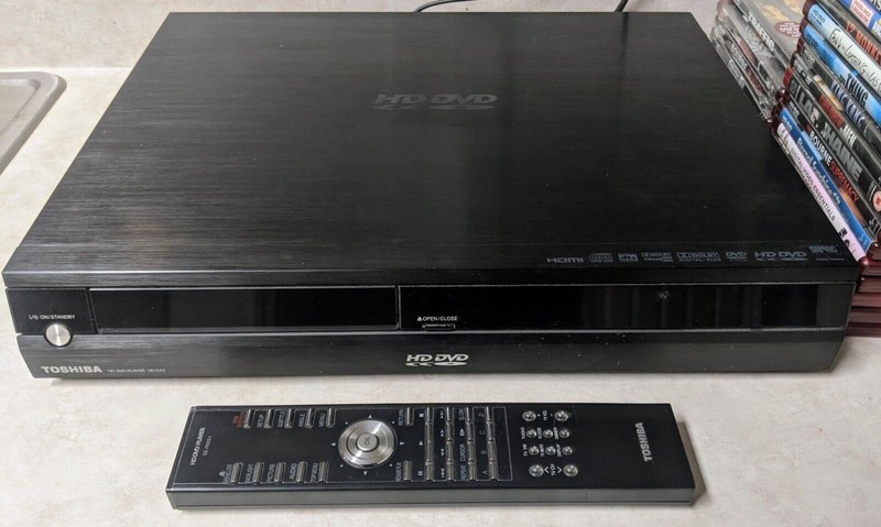 TOSHIBA HD DVDプレーヤー HD-XF2 約5万円の”第2世代”HD DVDプレーヤー「HD-XF2」