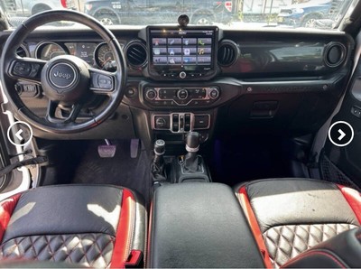 image 4 of interior