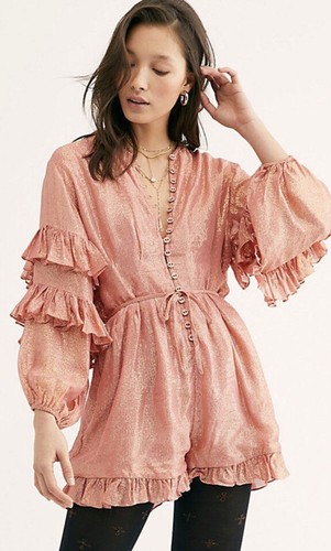 

Комбинезон Free People x Jen s Pirate Booty LIVIA с металлическим люрексом и блестящими оборками, Peach/gold