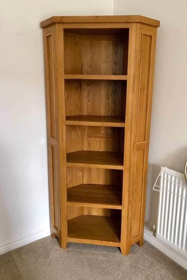 Solid oak corner unit/bookcase in Blyth, Northumberland Gumtree