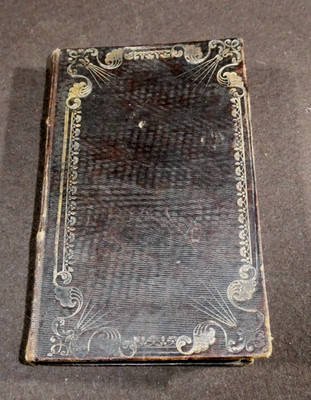 eistliche Haus-Magd, oder katholisches Lehr- und Bet-Buch 1843