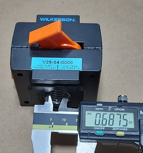 *BRAND NEW* Wilkerson V28-04-0000 Safety Lockout Shut Off Valve + Warranty!