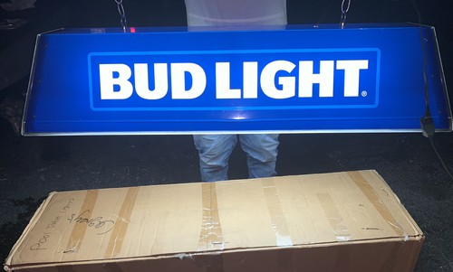 Bud Light Pool Table Hanging Light (read  description Bud Light Pool Table Hanging Light (read  description