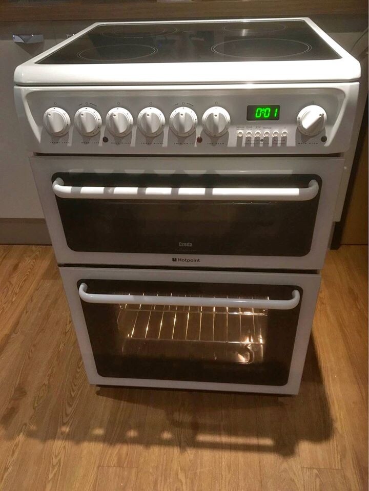 Hotpoint Collection / Creda Electric cooker 60cm Wide in CaisteronSea, Norfolk Gumtree