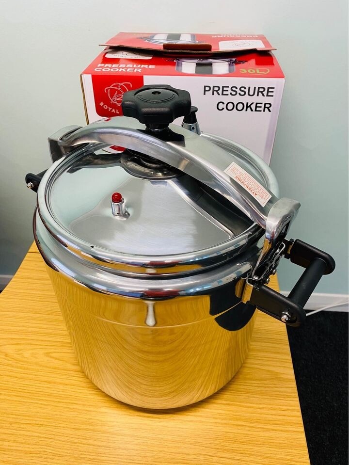 30 Litres 34 cm PRESSURE COOKER BRAND NEW in Mitcham, London Gumtree