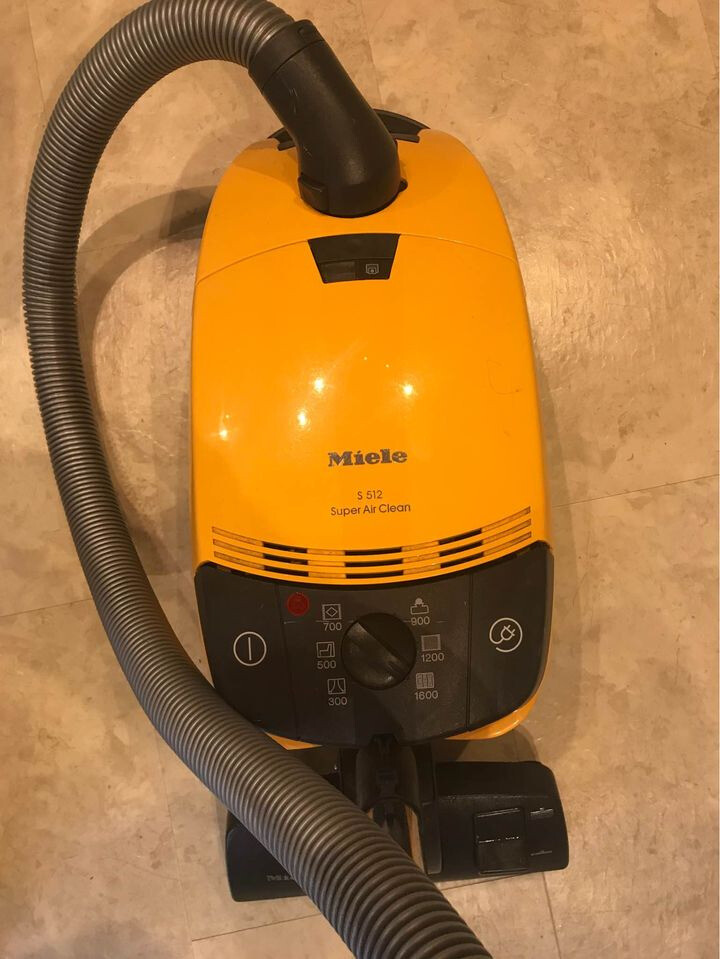 Miele 1600 Watt Vacuum Cleaner in Warwick, Warwickshire Gumtree