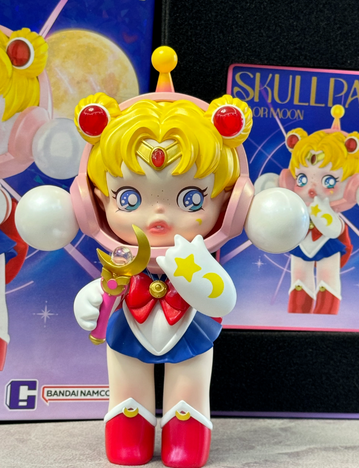 New Authentic POP MART Skullpanda X Sailor Moon Figure