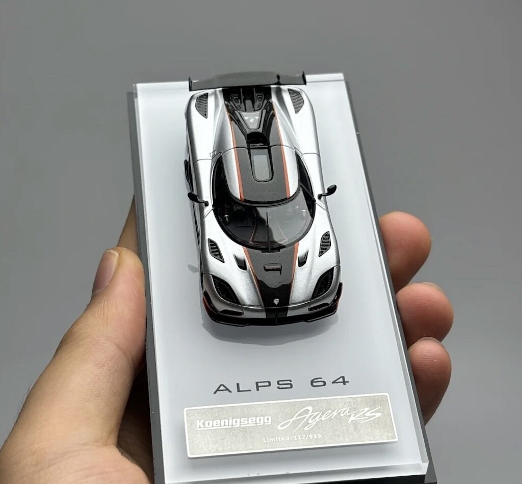 GB GRYNING 1:64 Silver Agera RS Super Racing Sports Model