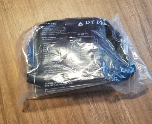 tumi delta one travel kit black soft case pouch amenity kit