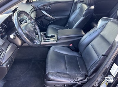 image 4 of interior