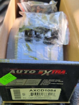 Disc Brake Pad Set-Pads Auto Extra AXCD1084