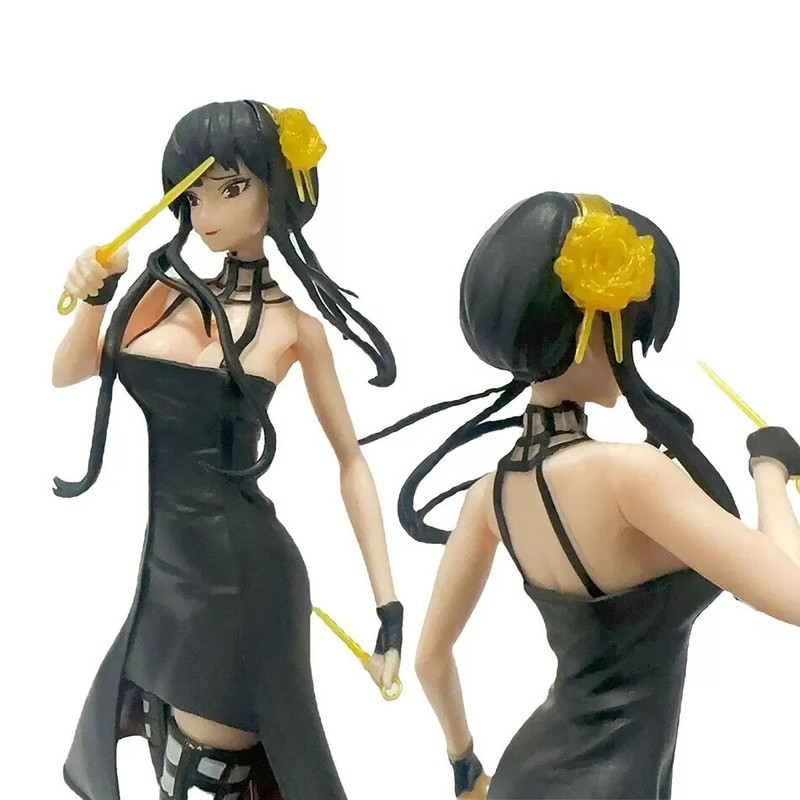 Spy X Family - Yor Forger standing knife wielding figure