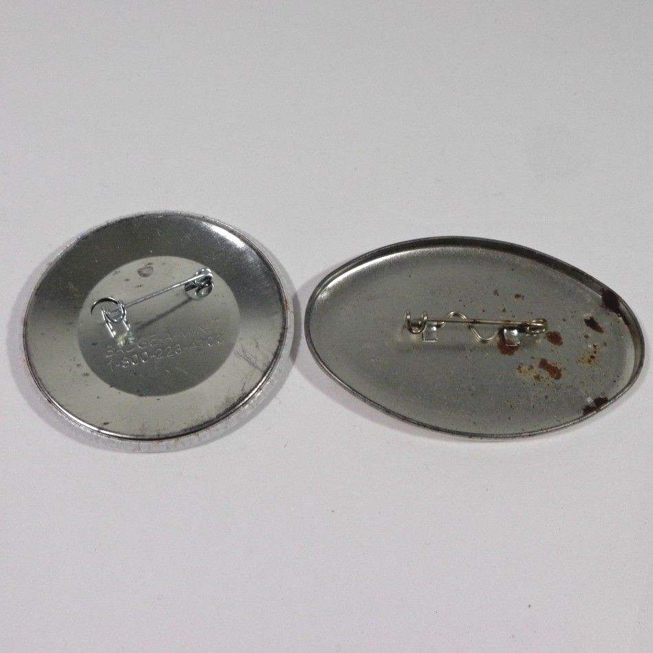 NFLCC Antique Tackle Show 2006 Allentown PA & 1995 Tackle Collectors Pinbacks