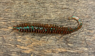 Zipper Worms 5'' Original Worm- 1 LB. of worms (64-66 worms) Gourd Green