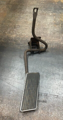 1969 1970 Ford Mustang gas pedal assembly throttle original vintage